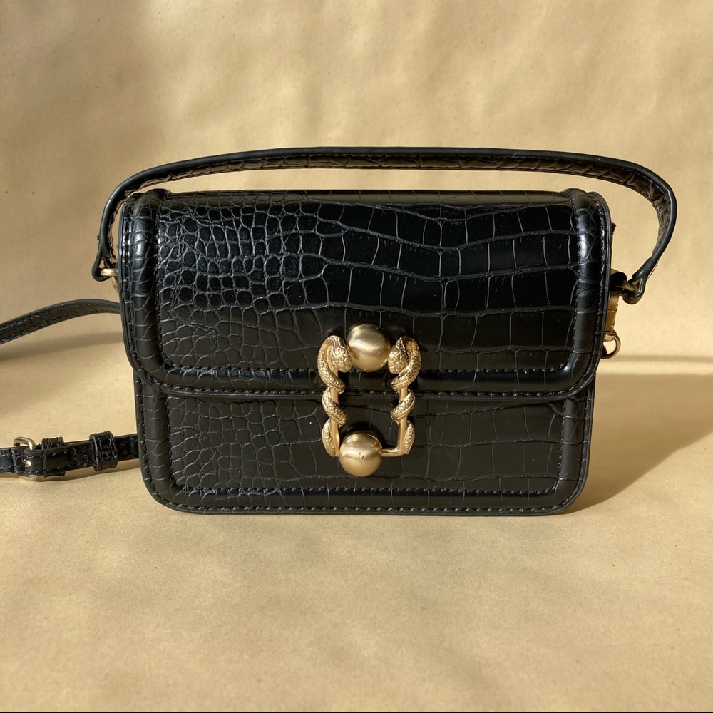 🐍ZARA SNAKE BUCKLE CROSSBODY BAG🐍